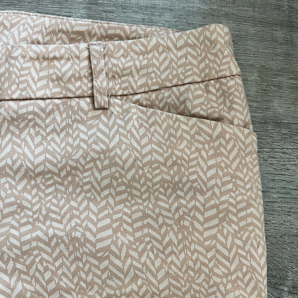 Kenar womens Cotten flat front neutral beige print  pants slacks size 8 - Picture 2 of 4